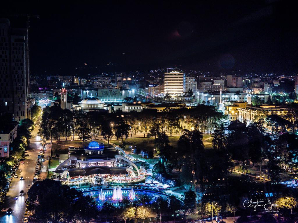 Villa Center Tirana Buitenkant foto